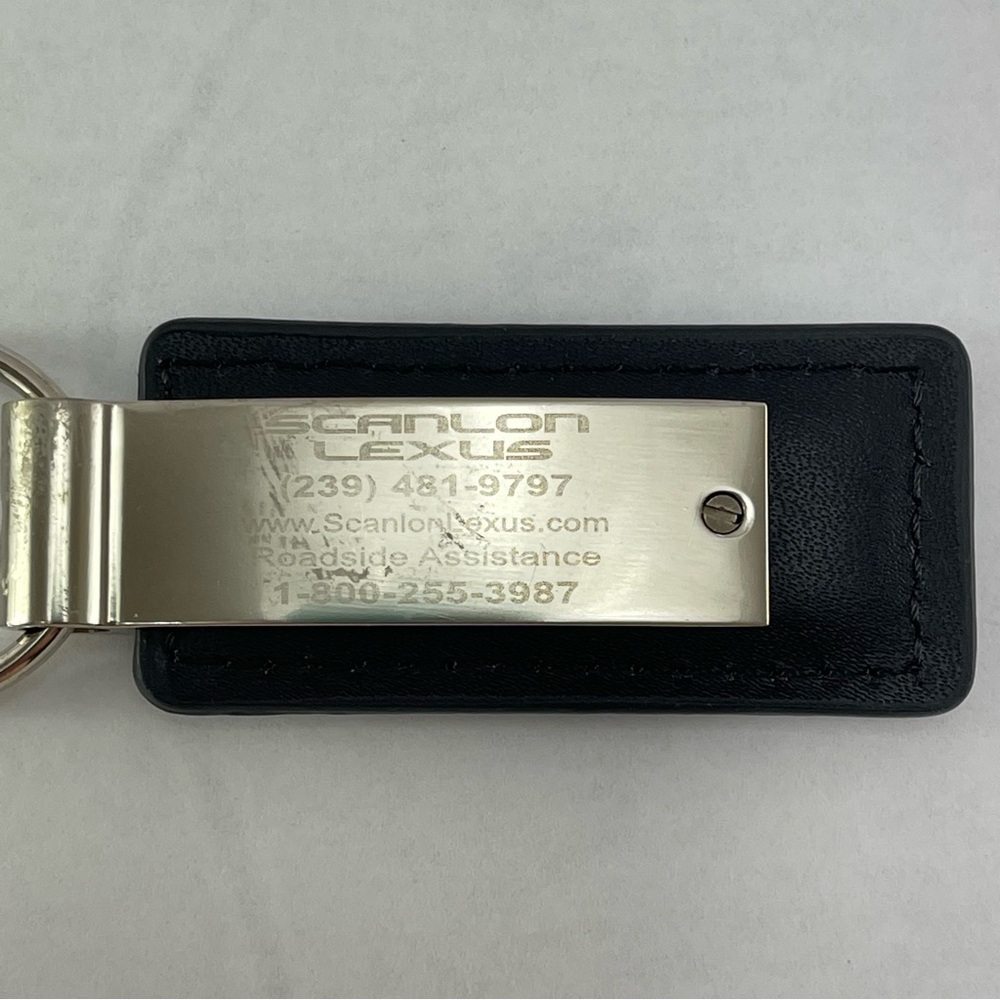 Vintage Lexus Scanlon Spring Loading Keychain - Picture 4 of 4